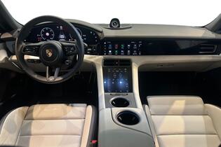 Porsche Taycan vaihtoauto