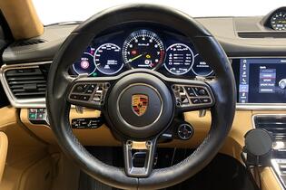 Porsche Panamera vaihtoauto