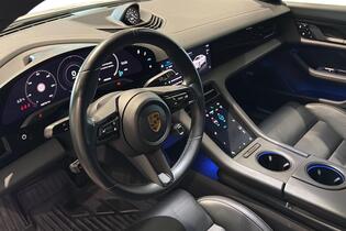 Porsche Taycan vaihtoauto