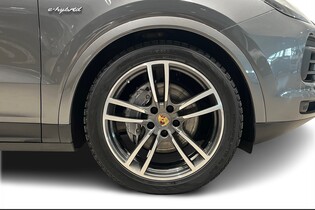 Porsche Cayenne vaihtoauto