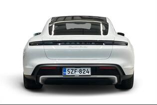 Porsche Taycan vaihtoauto