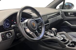 Porsche Cayenne vaihtoauto