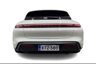 Porsche Taycan vaihtoauto