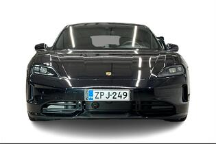 Porsche Taycan vaihtoauto