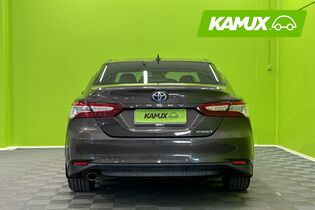 Toyota Camry vaihtoauto