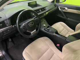 Lexus CT vaihtoauto