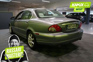 Jaguar X-Type vaihtoauto
