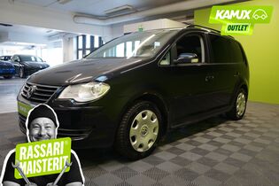 Volkswagen Touran vaihtoauto