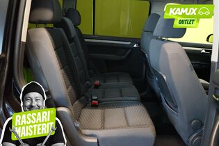 Volkswagen Touran vaihtoauto