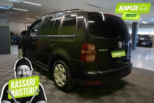 Volkswagen Touran vaihtoauto