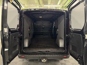 Renault Trafic vaihtoauto