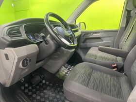 Volkswagen Caravelle vaihtoauto