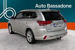 Mitsubishi Outlander PHEV vaihtoauto