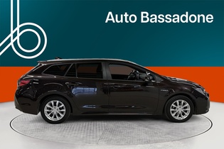 Suzuki Swace vaihtoauto