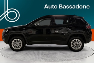 Jeep Compass vaihtoauto