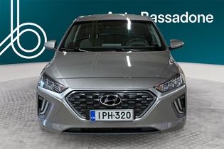 Hyundai IONIQ hybrid vaihtoauto