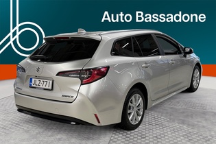 Suzuki Swace vaihtoauto