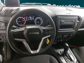 Isuzu D-Max vaihtoauto