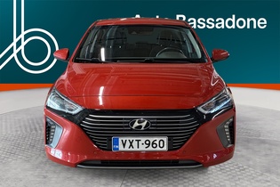 Hyundai IONIQ hybrid vaihtoauto