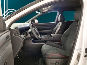 Hyundai TUCSON Hybrid vaihtoauto