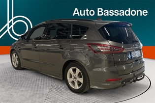 Ford S-MAX vaihtoauto