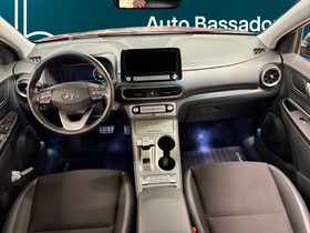 Hyundai Kona vaihtoauto