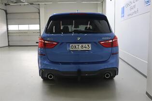 BMW 220 vaihtoauto
