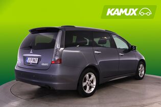 Mitsubishi Grandis vaihtoauto