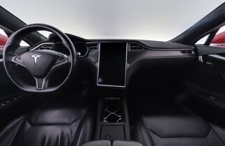 Tesla Model S vaihtoauto