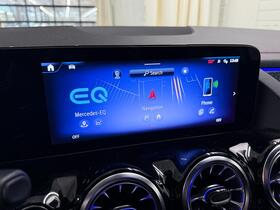 Mercedes-Benz EQA vaihtoauto