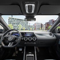 Mercedes-Benz EQA vaihtoauto