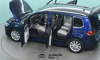 Volkswagen Touran vaihtoauto