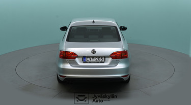 Volkswagen Jetta vaihtoauto