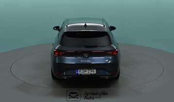 SEAT Leon Sportstourer vaihtoauto