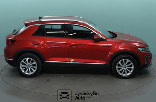 Volkswagen T-Roc vaihtoauto