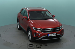 Volkswagen T-Roc vaihtoauto