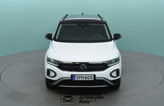 Volkswagen T-Roc vaihtoauto