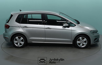 Volkswagen Golf Sportsvan vaihtoauto