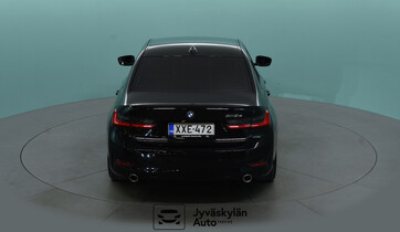 BMW 330 vaihtoauto