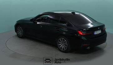 BMW 330 vaihtoauto