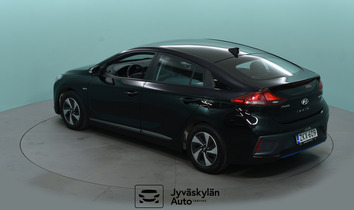 Hyundai IONIQ hybrid vaihtoauto