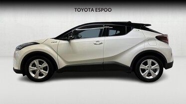 Toyota C-HR vaihtoauto
