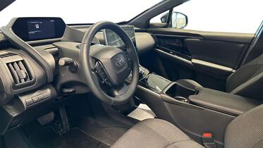 Toyota bZ4X vaihtoauto