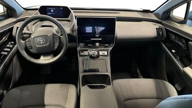 Toyota bZ4X vaihtoauto