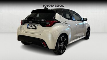 Toyota Yaris vaihtoauto