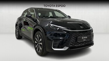 Lexus LBX vaihtoauto