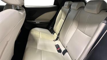 Lexus LBX vaihtoauto