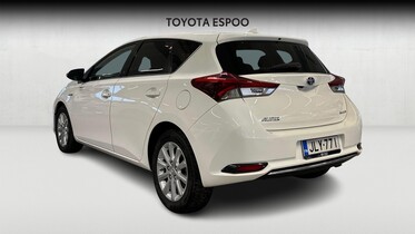 Toyota Auris vaihtoauto