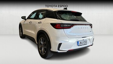 Lexus LBX vaihtoauto