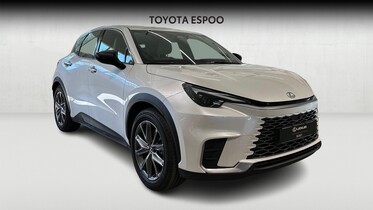 Lexus LBX vaihtoauto